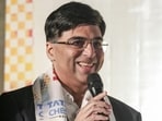 Kolkata: Chess Grandmaster Viswanathan Anand addresses the media during the draw of lots ceremony of the Tata Steel Chess India Rapid and Blitz 2026, in Kolkata, Tuesday, Jan. 6, 2026. (PTI Photo/Swapan Mahapatra)(PTI01_06_2026_000310B) (PTI)