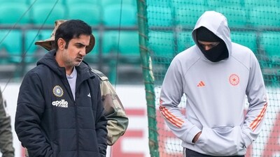 Gautam Gambhir inspects the pitch with Hardik Pandya. (PTI) Gautam Gambhir inspects the pitch with Hardik Pandya. (PTI)