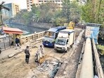 Mumbai, India - Jan. 9, 2025: The BMC closed the bridge over Mogra Nullah on Shastri Nagar Road, just before Bhaktivedanta School, last night, as part of its demolition plan scheduled for this week in Mumbai, India, on Thursday, January 9, 2025. (Photo by Satish Bate/ Hindustan Times) (Hindustan Times)