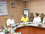 సమీక్షలో చంద్రబాబు