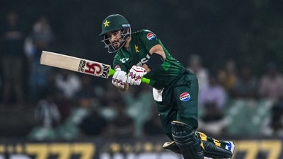 Chasing 129, Pakistan cruised to 129/4 in 16.4 overs. (AFP) Chasing 129, Pakistan cruised to 129/4 in 16.4 overs. (AFP)