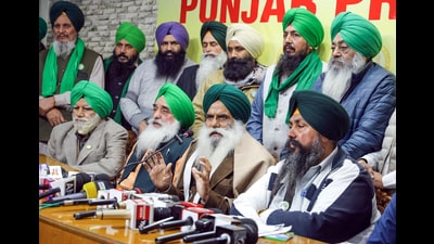 President of the Bharatiya Kisan Union (Ekta Sidhupur), Jagjit Singh Dallewal, addresses the media at the Press Club, in Jalandhar on Wednesday. (ANI) President of the Bharatiya Kisan Union (Ekta Sidhupur), Jagjit Singh Dallewal, addresses the media at the Press Club, in Jalandhar on Wednesday. (ANI)