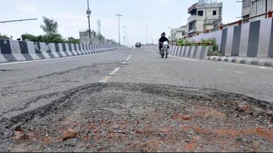 Officials said that providing licences to more than one industry partner to produce bio-bitumen would help speed up production. (Representative photo)
