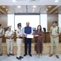డీజీపీ శివధర్ రెడ్డి, ఐపీఎస్ శిఖా గోయల్ చేతుల మీదుగా ప్రశంసా పత్రం అందుకున్న హెడ్ కానిస్టేబుల్ స్వరూప