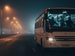 Police say the gang made two to three trips daily, targeting passengers on expressway routes and earning over <span class='webrupee'>₹</span>1 lakh through systematic thefts. (HT)
