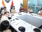 పోలీసు, ఫుడ్ సేఫ్టీ అధికారుల స‌మావేశం