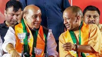 Defence minister Rajnath Singh and Uttar Pradesh chief minister Yogi Adityanath. (FILE PHOTO) Defence minister Rajnath Singh and Uttar Pradesh chief minister Yogi Adityanath. (FILE PHOTO)