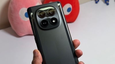 It is the thinnest Poco phone ever at just 7.35mm thick. (Shaurya Sharma/HT) It is the thinnest Poco phone ever at just 7.35mm thick. (Shaurya Sharma/HT)