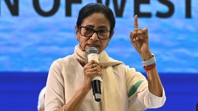 মুখ্যমন্ত্রী মমতা বন্দ্যোপাধ্যায় (Hindustan Times) মুখ্যমন্ত্রী মমতা বন্দ্যোপাধ্যায় (Hindustan Times)
