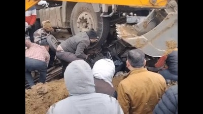 The mishap occurred on the Bareilly-Pilibhit highway near Rajshree College in Bareilly district. (Sourced)