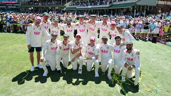 Australia clinched Ashes 4-1 with five wicket win at the SCG. Australia clinched Ashes 4-1 with five wicket win at the SCG.