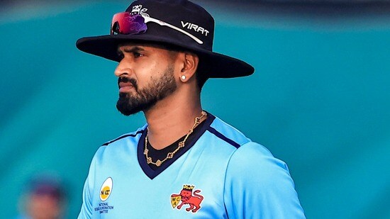శ్రేయస్ అయ్యర్ ఫిట్.. వన్డేల్లో మళ్లీ నాలుగో స్థానంలోనే.. గాయంతో టీ20 టీమ్ నుంచి తిలక్ వర్మ ఔట్! (PTI)