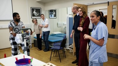 Britain's Prince William, Prince of Wales and Catherine, Princess of Wales visit the therapy gym at Charing Cross Hospital, in London, Britain, January 8, 2026. REUTERS/Isabel Infantes/Pool (REUTERS)