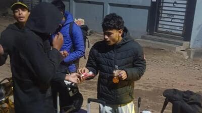 Boxers waiting outside their accommodation during the National Championships in Greater Noida. (HT Photo) Boxers waiting outside their accommodation during the National Championships in Greater Noida. (HT Photo)