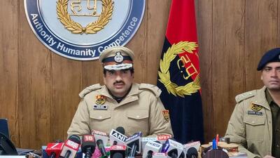 Police commissioner Vikas Arora during the launch of the chatbot. (HT PHOTO)