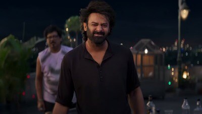 ది రాజా సాబ్ ట్విటర్ రివ్యూ- వింటేజ్ ప్రభాస్ బ్యాక్- మాళవిక ఫైట్ ఫైర్- భయపెట్టిన తమన్ బీజీఎమ్- సినిమాలో ఊహించని పాత్ర! ది రాజా సాబ్ ట్విటర్ రివ్యూ- వింటేజ్ ప్రభాస్ బ్యాక్- మాళవిక ఫైట్ ఫైర్- భయపెట్టిన తమన్ బీజీఎమ్- సినిమాలో ఊహించని పాత్ర!