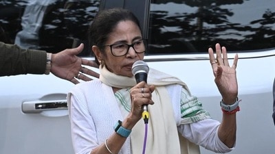 শাহের বিরুদ্ধে বিস্ফোরক মুখ্যমন্ত্রী (HT_PRINT) শাহের বিরুদ্ধে বিস্ফোরক মুখ্যমন্ত্রী (HT_PRINT)