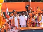Stone pelting during Nana Bhangire’s campaign rally: Eknath Shinde warns Opposition Stone pelting during Nana Bhangire’s campaign rally: Eknath Shinde warns Opposition