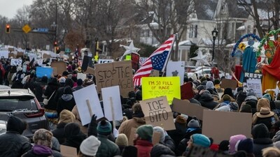 Demonstrators march during a protest in Minneapolis, Minnesota, US, on Saturday, Jan. 10, 2026. (Bloomberg) Demonstrators march during a protest in Minneapolis, Minnesota, US, on Saturday, Jan. 10, 2026. (Bloomberg)