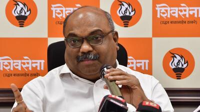 Mumbai, India – March 19, 2024 : Shiv Sena (UBT) leader Anil Parab, addressing the media over the Dapoli Sai Resort issue at Shivsena (UBT) office, Shivala, in Mumbai, India, on Tuesday, March 19, 2024. (Photo by Bhushan Koyande/HT Photo) Mumbai, India – March 19, 2024 : Shiv Sena (UBT) leader Anil Parab, addressing the media over the Dapoli Sai Resort issue at Shivsena (UBT) office, Shivala, in Mumbai, India, on Tuesday, March 19, 2024. (Photo by Bhushan Koyande/HT Photo)