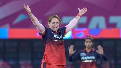 Nadine de Klerk broke the MI batting with the wickets of Nat Sciver-Brunt and Harmanpreet Kaur in the middle overs, removing MI's two most reliable batters. She would come back late in the innings to break the strongest partnership of the game too, finishing with 4/26. (PTI) Nadine de Klerk broke the MI batting with the wickets of Nat Sciver-Brunt and Harmanpreet Kaur in the middle overs, removing MI's two most reliable batters. She would come back late in the innings to break the strongest partnership of the game too, finishing with 4/26. (PTI)
