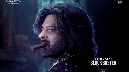 రాజా సాబ్ పోస్టర్ లో ప్రభాస్ (x/rajasaabmovie)