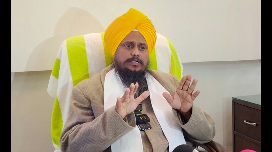 Giani Harpreet also said political manoeuvring was being carried out to protect those responsible in the case of 328 missing saroops of Guru Granth Sahib. (HT)