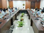 జ‌ర్న‌లిస్టు సంఘాల‌తో స‌మావేశం 