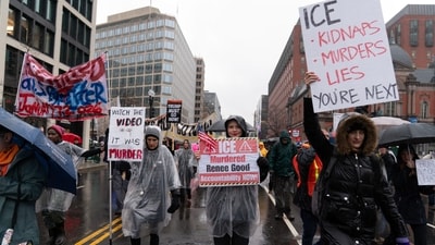 Demonstrators march outside the White House in Washington, Saturday, Jan. 10, 2026, against the Immigration and Customs Enforcement (ICE) agent who fatally shot Renee Nicole Good in Minneapolis. (AP Photo/Jose Luis Magana) (AP)