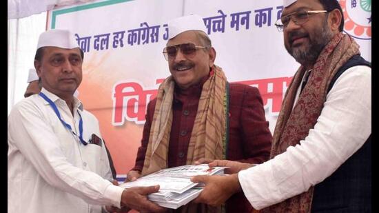 Deputy Leader of Oppn in Rajya Sabha Pramod Tiwari (2nd from left) at Congress Seva Dal programme in Prayagraj on Jan 11 (HT photo)