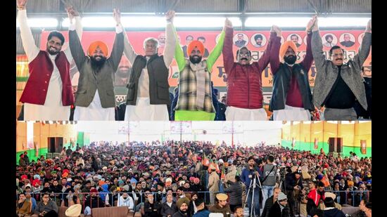 Saini also accused both Congress and AAP of spreading misinformation on MGNREGA for narrow political gains. (HT Photo)