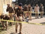 The suspect Anoop Kumar killed his wife on the premises of the Pali police station (X/hardoipolice)
