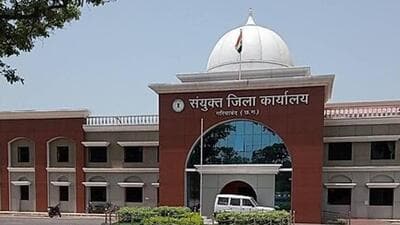 Gariaband collector Bhagwan Singh Uike said SDO (Revenue) Tulsidas Markam has been removed from the SDO’s post (Photo: Wikicommons/Ksh85) Gariaband collector Bhagwan Singh Uike said SDO (Revenue) Tulsidas Markam has been removed from the SDO’s post (Photo: Wikicommons/Ksh85)