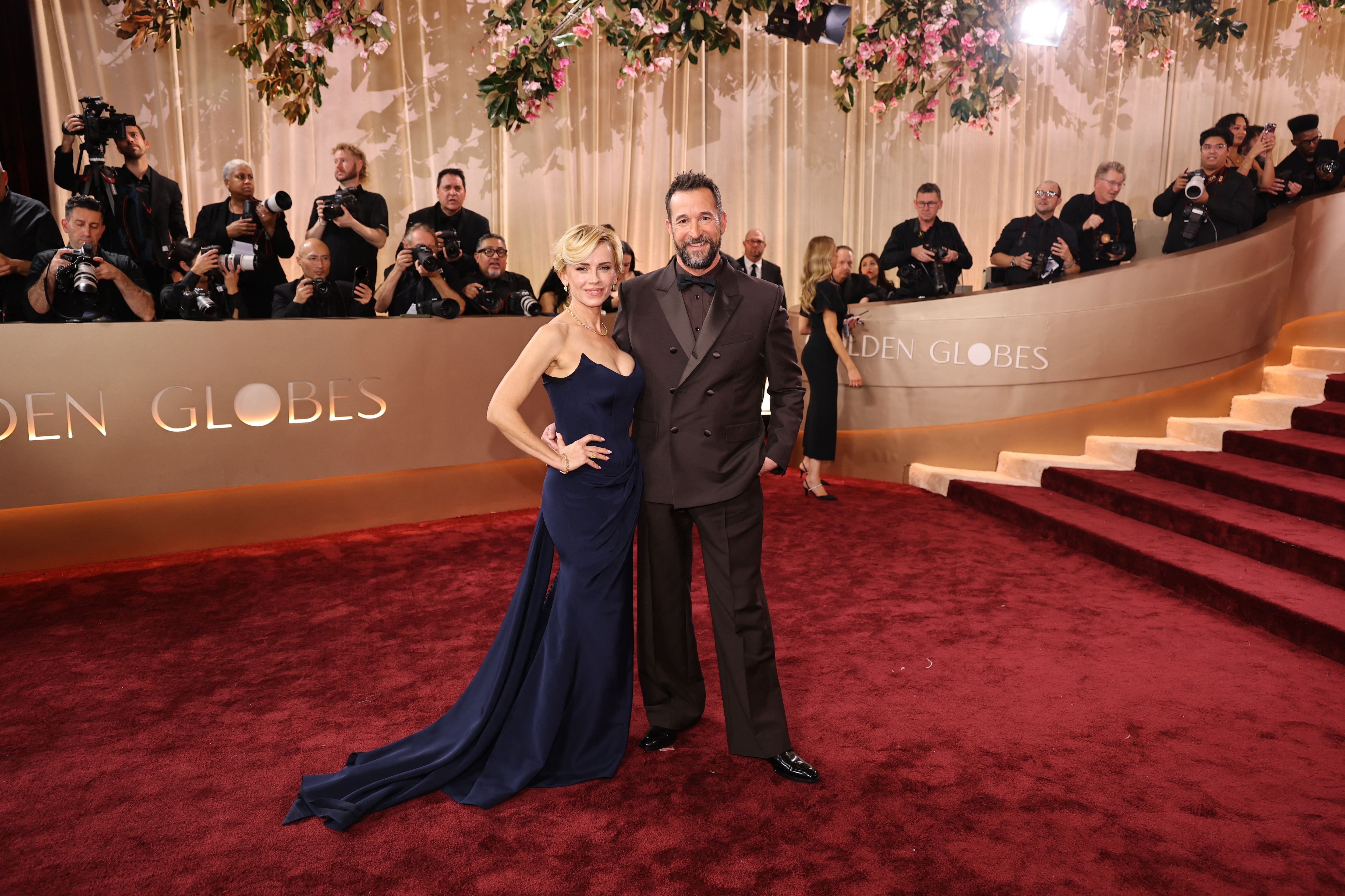 Noah Wyle and Sara Wells pose on the red carpet at the 83rd Annual Golden Globes in Beverly Hills, California, U.S., January 11, 2026. REUTERS/Daniel Cole (REUTERS)