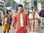 Mumbai, India - Jan. 8, 2026: BJP candidate Gaurang Jhaveri along with his party workers during door to door campaign for upcoming BMC election at Grant Road in Mumbai, India, on Thursday, January 8, 2026. (Photo by Anshuman Poyrekar/Hindustan Times) (Anshuman Poyrekar/HT Photo)