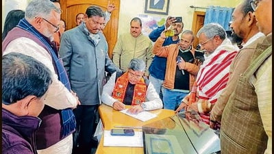 Aditya Sahu files his nomination in Ranchi on Tuesday (HT Photo) Aditya Sahu files his nomination in Ranchi on Tuesday (HT Photo)