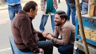 Dharmendra and Jaideep Ahlawat in Ikkis. Dharmendra and Jaideep Ahlawat in Ikkis.