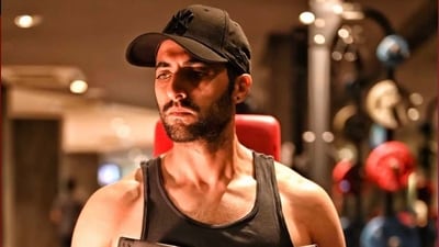 Akshay Oberoi Akshay Oberoi