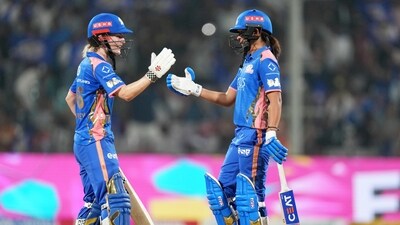 After Amanjot’s dismissal, Harmanpreet was joined by Nicola Carey, who provided the perfect finishing touch with an unbeaten 37 off 22 balls, including six fours. (PTI) After Amanjot’s dismissal, Harmanpreet was joined by Nicola Carey, who provided the perfect finishing touch with an unbeaten 37 off 22 balls, including six fours. (PTI)