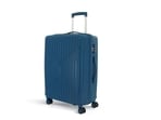 Travel smart with 80 cm suitcases for organised, effortless journeys