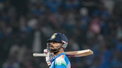 విరాట్ కోహ్లీ.. (PTI) విరాట్ కోహ్లీ.. (PTI)