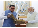 Uttarakhand Chief Minister Dhami presents a memento to Prime Minister Modi, as the state ranks first among small states in NITI Aayog’s Export Preparedness Index 2024. Uttarakhand Chief Minister Dhami presents a memento to Prime Minister Modi, as the state ranks first among small states in NITI Aayog’s Export Preparedness Index 2024.