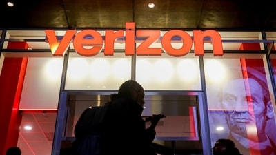 Verizon Communications Inc. suffered a widespread service outage on Wednesday (Bloomberg) Verizon Communications Inc. suffered a widespread service outage on Wednesday (Bloomberg)