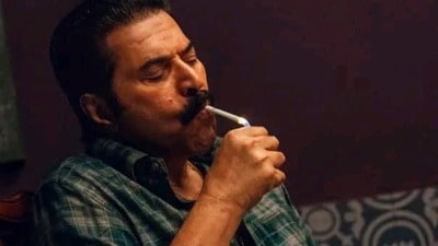 ఓటీటీలోకి ఒక రోజు ముందే వచ్చేసిన మలయాళం సూపర్ హిట్ థ్రిల్లర్ మూవీ.. సీరియల్ కిల్లర్గా మెగాస్టార్.. తెలుగులో స్ట్రీమింగ్ ఓటీటీలోకి ఒక రోజు ముందే వచ్చేసిన మలయాళం సూపర్ హిట్ థ్రిల్లర్ మూవీ.. సీరియల్ కిల్లర్గా మెగాస్టార్.. తెలుగులో స్ట్రీమింగ్