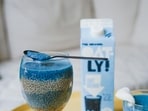 Chia seeds form a gel inside the stomach and keep us full longer, curbing appetite. 