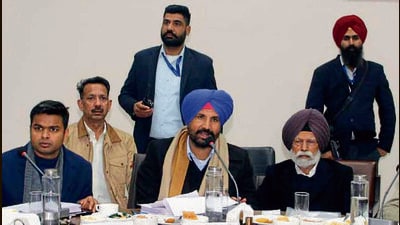 Congress MP Amarinder Singh Raja Warring and other members of the panel during a press conference in Ludhiana on Friday. (Manish/HT) Congress MP Amarinder Singh Raja Warring and other members of the panel during a press conference in Ludhiana on Friday. (Manish/HT)