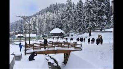 The MeT in its bulletin said light to moderate rain and snow is expected at most places from January 21 to 24. (File) The MeT in its bulletin said light to moderate rain and snow is expected at most places from January 21 to 24. (File)