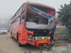 The damaged bus at the accident site (HT)
