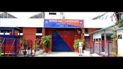 On the basis of the warden’s complaint, police have initiated legal proceedings against the three inmates for creating violence inside the jail and assaulting government staff during duty. (HT File)