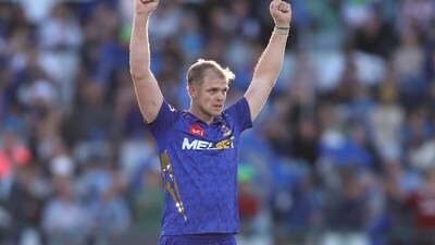 Corbin Bosch of MI Cape Town celebrates getting the wicket of Adam Milne of Sunrisers Eastern Cape during SA20 match against Sunrisers Eastern Cape (SEC) Corbin Bosch of MI Cape Town celebrates getting the wicket of Adam Milne of Sunrisers Eastern Cape during SA20 match against Sunrisers Eastern Cape (SEC)